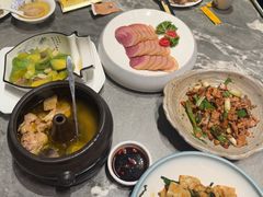 -福照楼汽锅鸡·云南菜(火车站锦江店)