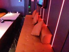 -星聚会KTV(龙湖上海奉贤天街店)