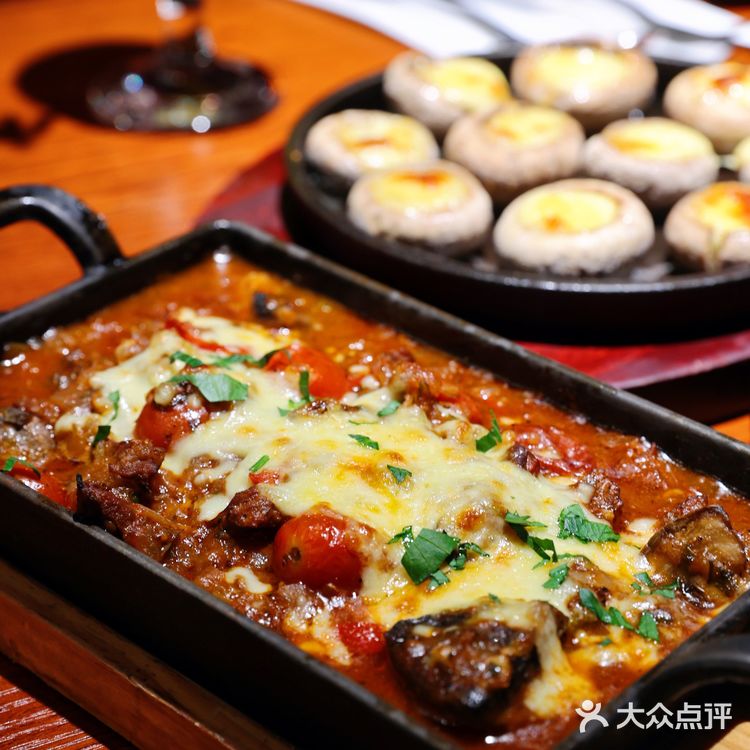 初秋的微熏，还是在露台花园最惬意