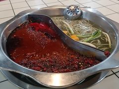 -储奇门鳝鱼火锅(总店)