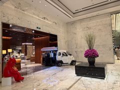 -上海宝华万豪酒店