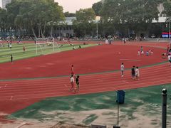 -武汉大学风雨操场
