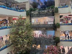 -赛格国际购物中心(小寨店)