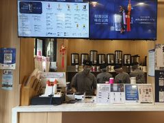 -霸王茶姬(南强街店)