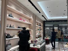-Gucci(青岛海信广场店)