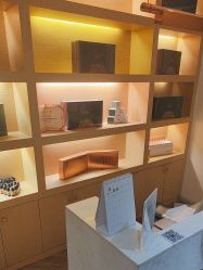 点击看大图 -蓝调造型·烫发·染发