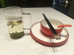 绿茶-老湘亲·品鉴湘菜(蔡塘爱琴海店)