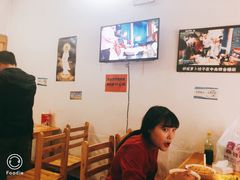 大堂-半月镰胡姐脆皮萝卜饺子