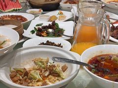 -金时代顺风大酒店(临港百联店)
