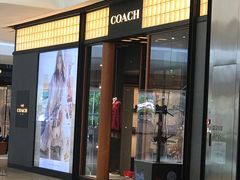 -COACH蔻驰(太古汇店)