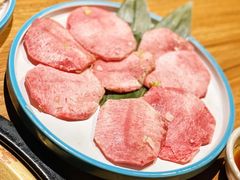 名物牛舌-炼火烤肉店