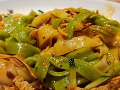 -天山集市(和家乐广场店)