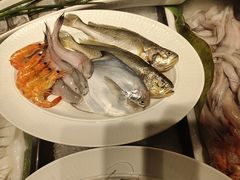 -头上红煨盐鸡·非遗院子餐厅