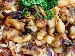 -武记碳锅鱼大盘鸡(杜岭街店)