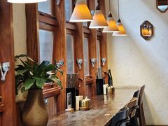 -银米·云南传统过桥米线(双廊黑金冠店)