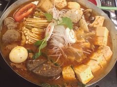 -8锅臭臭锅·正宗台湾小火锅(中心五路店)
