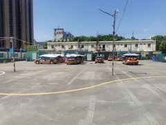 -深圳东鹏驾校·新手学车优选(西丽大学城店)