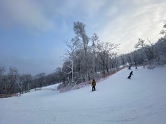 -中旅松花湖滑雪场