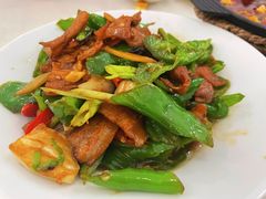 -渝悦情·新派川菜(建国门店)
