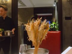 -泓炙颐凤鲜海鲜火锅料理(桐乡店)