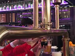 -爱啤精酿·民谣酒馆(滨江店)