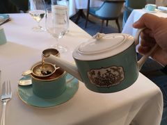 -The Diamond Jubilee Tea Salon at Fortnum & Mason