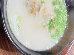 -万红路羊汤烧饼店(将台路店)