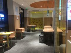 -麦当劳(松江飞航广场店)