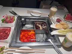 -海底捞火锅(世界城广场店)