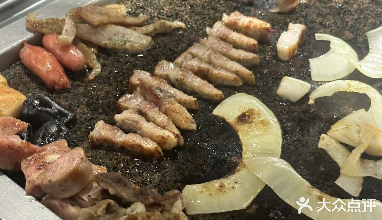 第一次去吃了在南昌路王府井后街开了好多年的韩式烤肉店