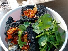 长沙臭豆腐-黑色经典臭豆腐·湖南特产(步行街店)