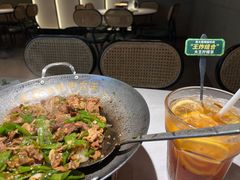 -费大厨辣椒炒肉(黄兴中心广场店)