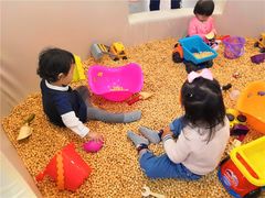 -Ours树朵家亲子餐厅(远策中心店)
