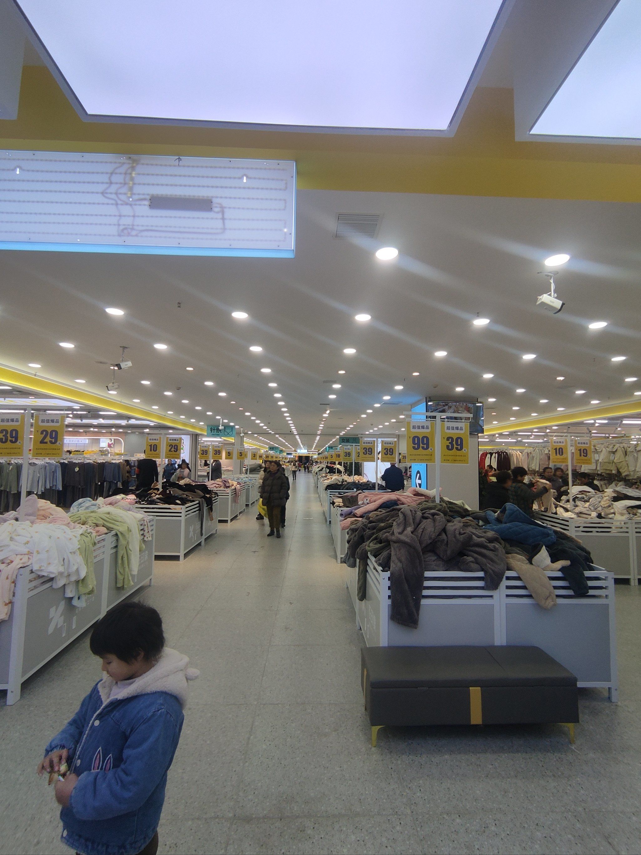 广告衫定做：如何抓住每一次营销亮点