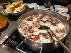 -捞王锅物料理(上海世茂广场店)