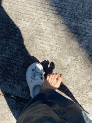 -花岐款式专研健康美甲沙龙