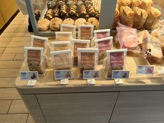 -好利来(新华百货店)