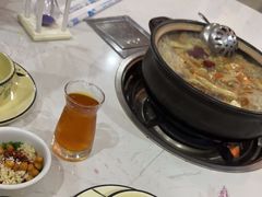 -菌之家·专业纯野生菌火锅·特色炒菌