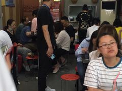 -丽影重庆小面(定西路店)