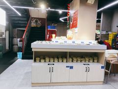自助调料区-俭让佬妈现卤串串(温江总店)