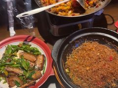 -富正毅三下锅·湘西韵味(天门山索道店)