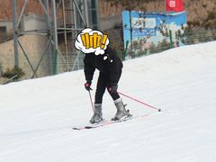 -采薇庄园四季滑雪场