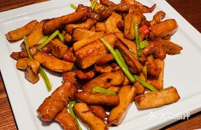 Garlic Pork with King Oyster Mushroom