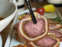 -嫩芽 ·地道重庆菜(十八梯露台夜景店)