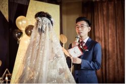 -LOVINA洛维娜婚纱礼服