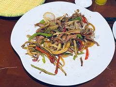 -清源山美食·云顶文化创意园