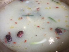 -颜氏双江清水鱼一养身火锅(磁器口店)