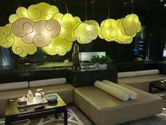 -新盈光·云会所(百丈东路店)