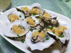 -四川小胡子海鲜(丁村万人海鲜广场店)