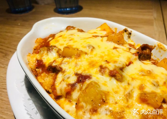 必胜客(马泉营赛特奥莱店)牛肉焗饭图片 - 第1张